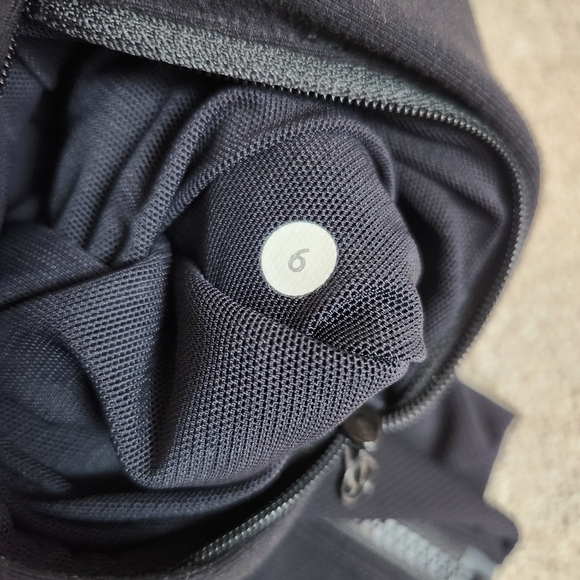 Lululemon Daily Practice Jacket Full Zip Black Hooded Sweatshirt Hoodie Size 6 - Picture 12 of 15